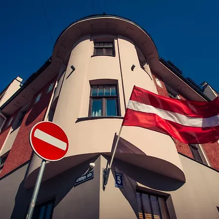 Residential In Near Agenskalna Quarter 公寓